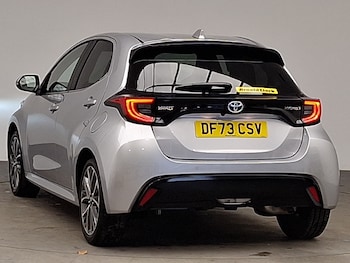 Used Toyota Yaris 2023 for sale - 77449296: Photo