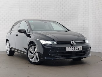 Used Volkswagen Golf 2024 for sale - 77373611: Photo