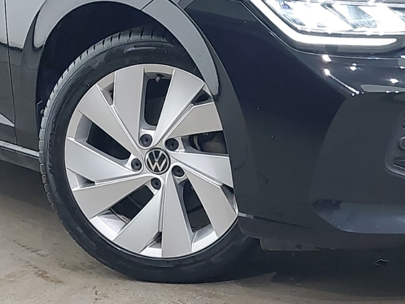 Used Volkswagen Golf 2024 for sale - 77373611: Photo 9