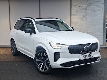 2025 - 2.0 B5P Plus Dark 5dr AWD Geartronic