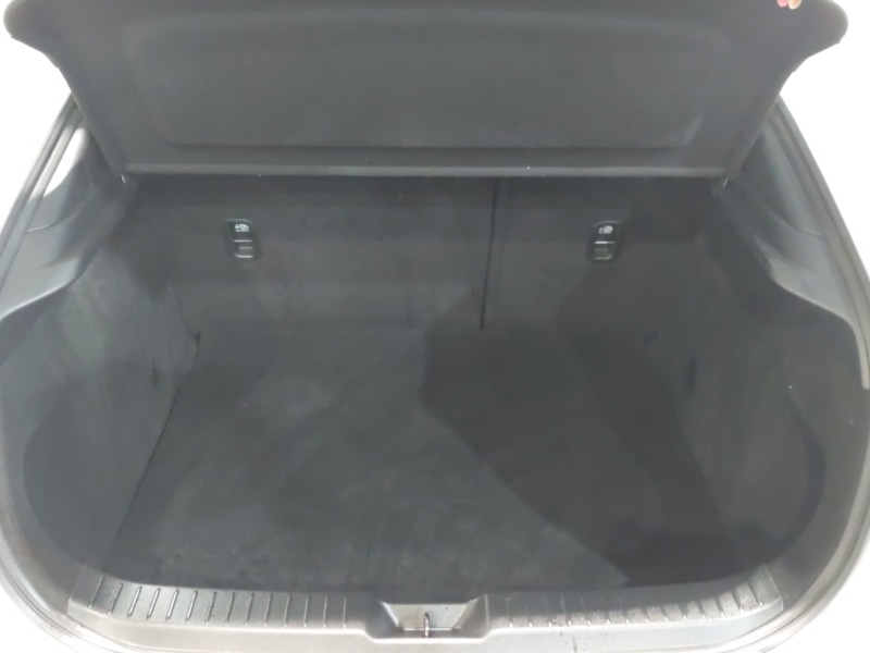 Used Mazda CX-30 2023 for sale - 76630850: Photo 8