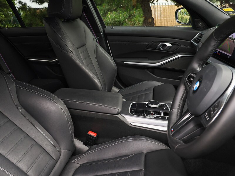 Used BMW 3 Series 2024 for sale - 77732248: Photo 11