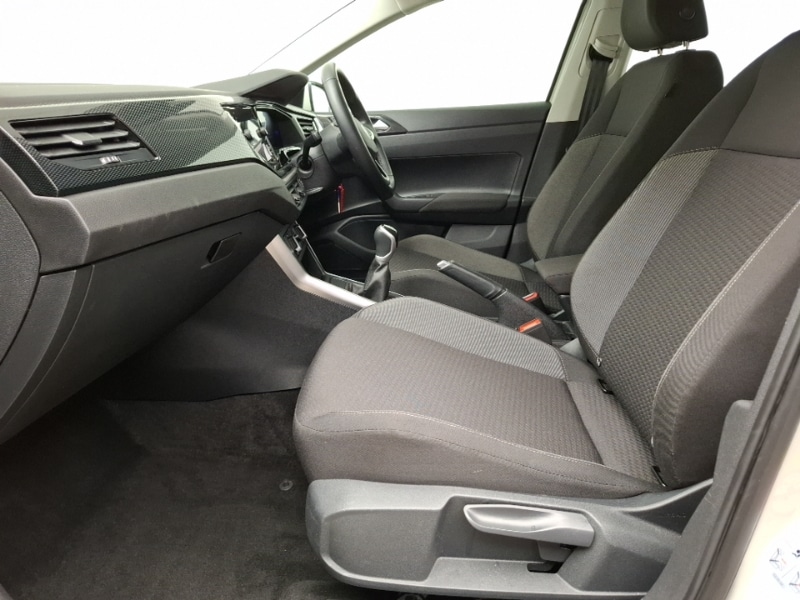 Used Volkswagen Polo 2024 for sale - 77062941: Photo 5