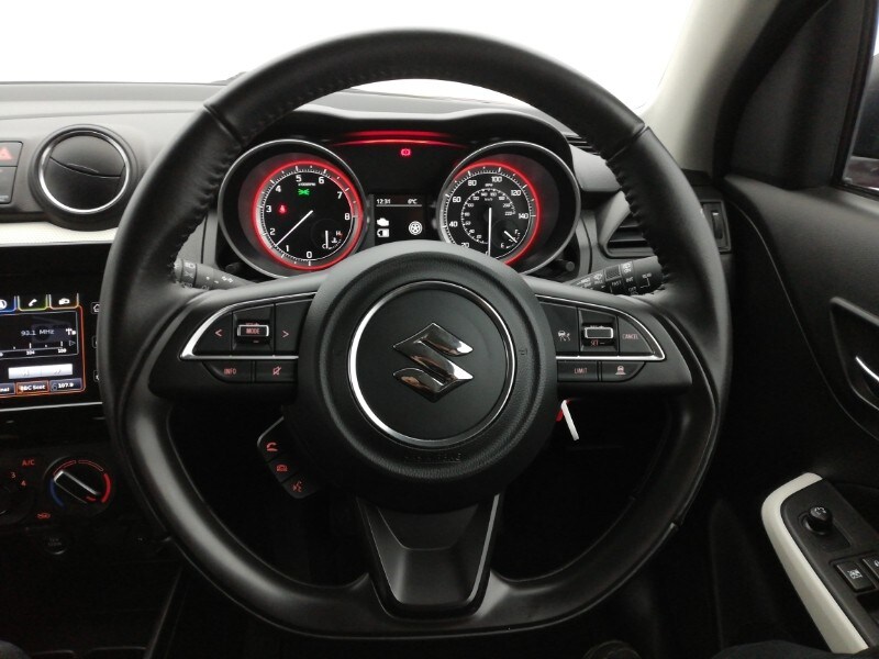 Used Suzuki Swift 2021 for sale - 76795799: Photo 11