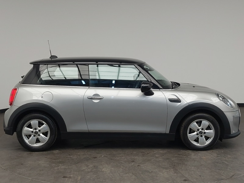 Used MINI Hatch 2023 for sale - 77312172: Photo 2