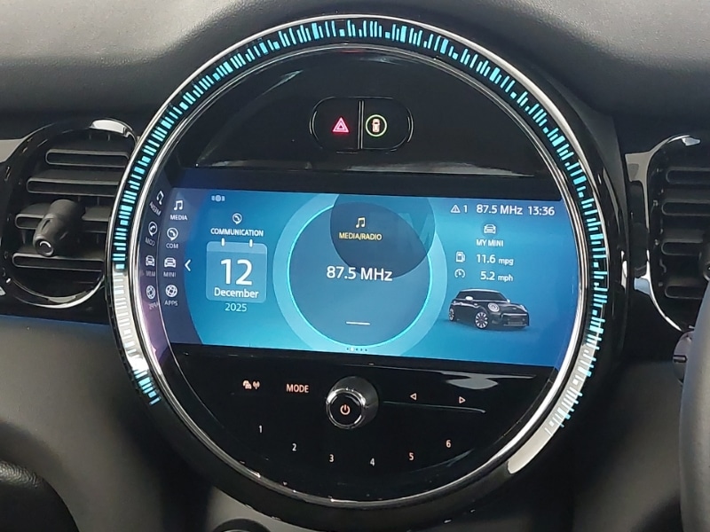 Used MINI Hatch 2023 for sale - 77312172: Photo 8