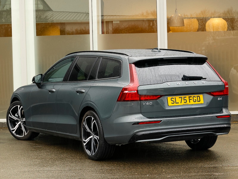 Used Volvo V60 2025 for sale - 76571826: Photo 3