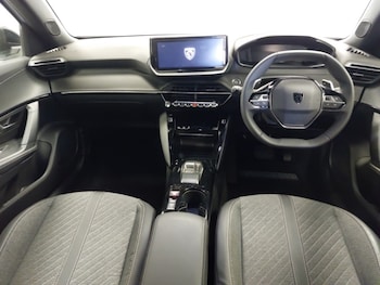 Used Peugeot 2008 2024 for sale - 75644802: Photo