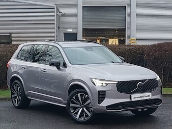 2025 - 2.0 B5P Plus Dark 5dr AWD Geartronic