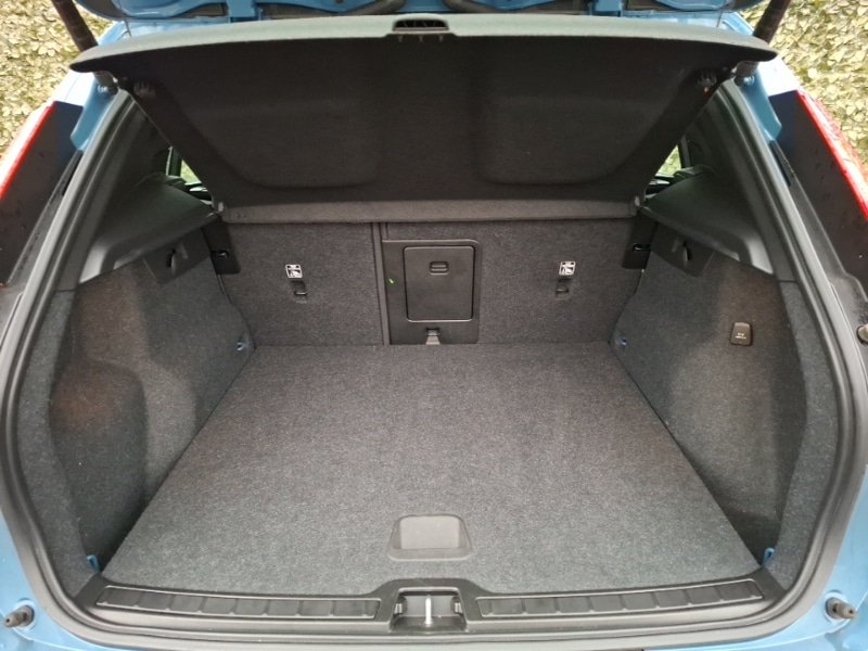 Used Volvo XC40 2022 for sale - 77298979: Photo 8