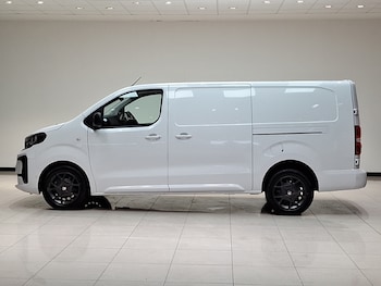 Used Vauxhall Vivaro 2024 for sale - 77224200: Photo