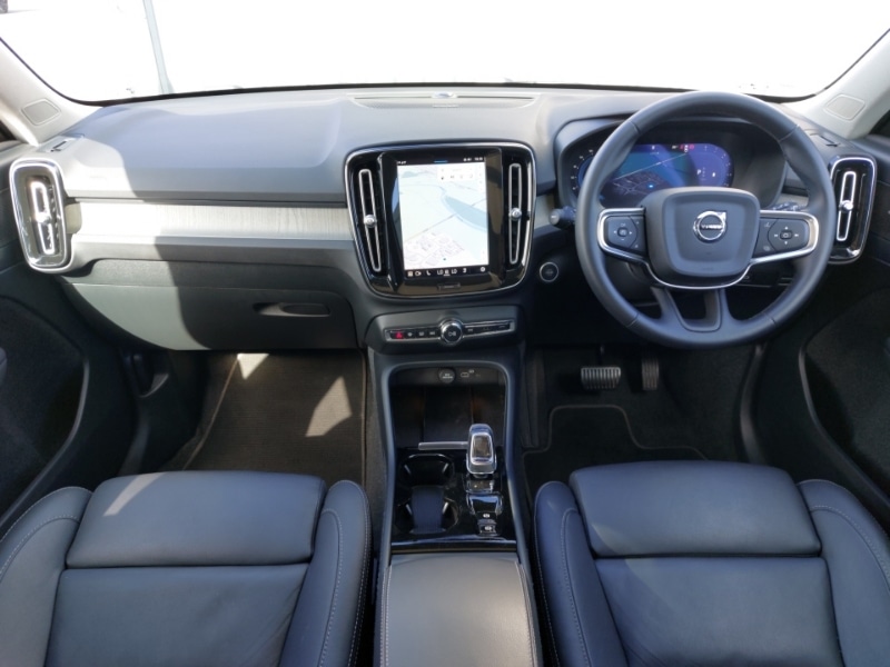 Used Volvo XC40 2024 for sale - 77004075: Photo 2