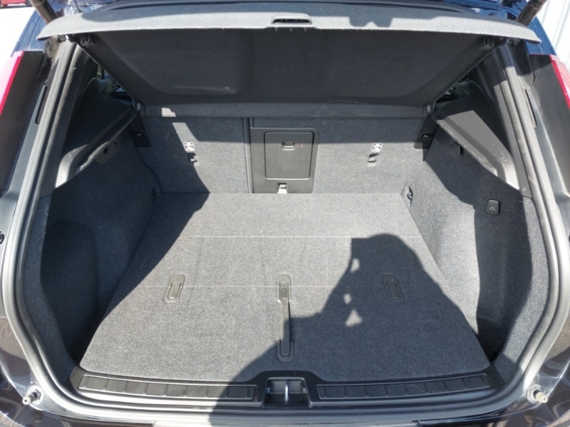 Used Volvo XC40 2024 for sale - 77004075: Photo 8