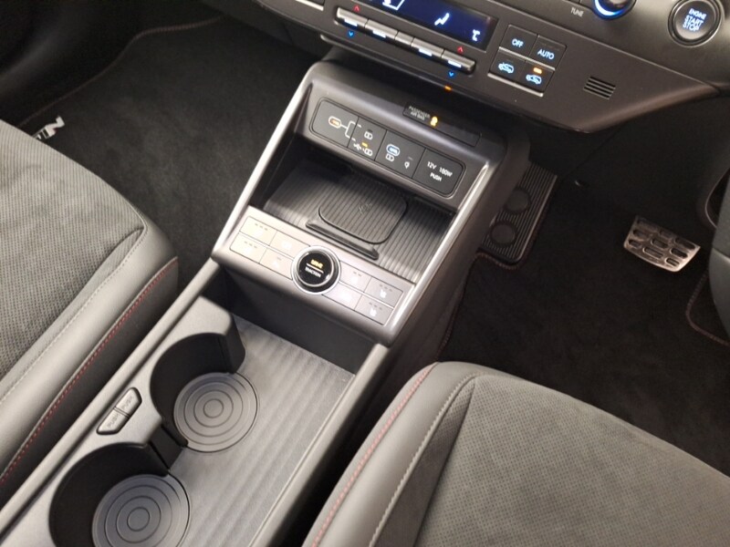 Used Hyundai KONA 2025 for sale - 77058986: Photo 11