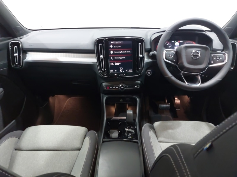 Used Volvo XC40 2022 for sale - 77209897: Photo 2