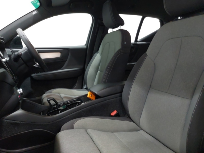 Used Volvo XC40 2022 for sale - 77209897: Photo 5