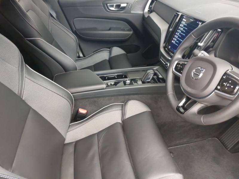 Used Volvo XC60 2021 for sale - 77087133: Photo 6