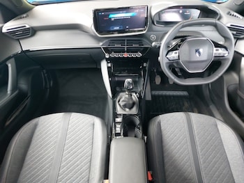 Used Peugeot 2008 2024 for sale - 75551411: Photo