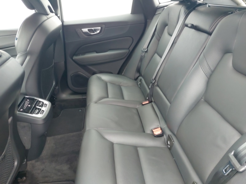 Used Volvo XC60 2023 for sale - 77924186: Photo 6