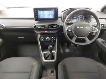 Used Dacia Jogger 2024 for sale - 76275357: Photo 2