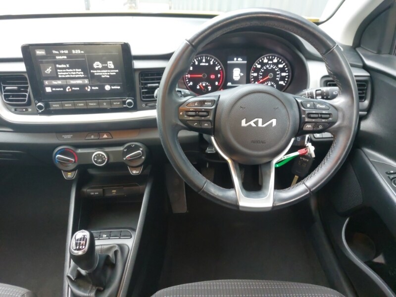Used Kia Stonic 2023 for sale - 77875394: Photo 7