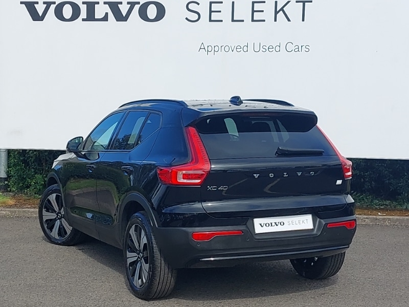 Used Volvo XC40 2023 for sale - 77142340: Photo 3