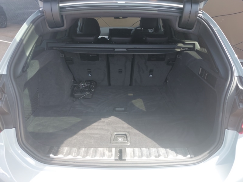 Used BMW 3 Series 2024 for sale - 76619367: Photo 8