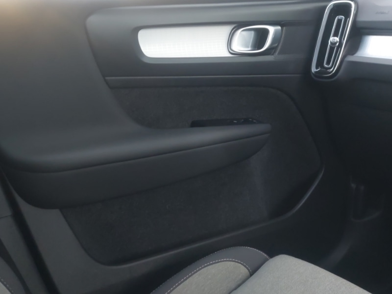 Used Volvo XC40 2022 for sale - 77035567: Photo 11