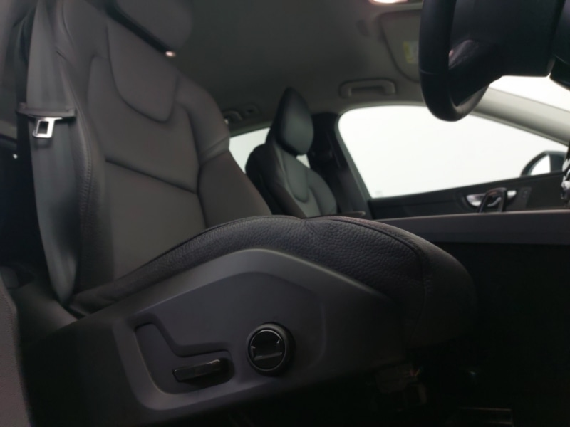 Used Volvo XC60 2024 for sale - 76362236: Photo 12
