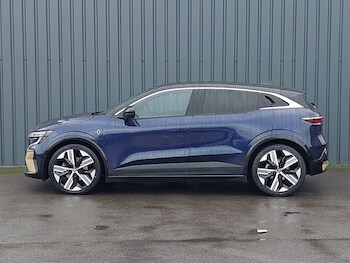 Used Renault Megane E Tech 2023 for sale - 77433963: Photo