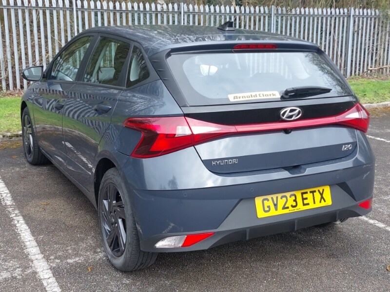 Used Hyundai i20 2023 for sale - 77949022: Photo 3