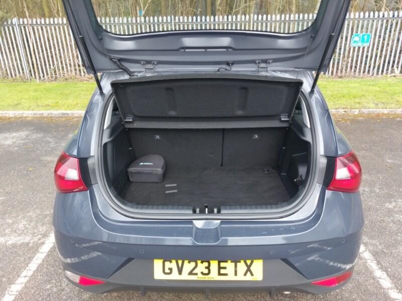 Used Hyundai i20 2023 for sale - 77949022: Photo 8