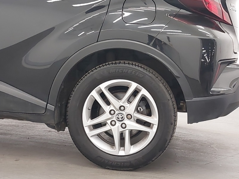 Used Toyota C-HR 2020 for sale - 77817211: Photo 12