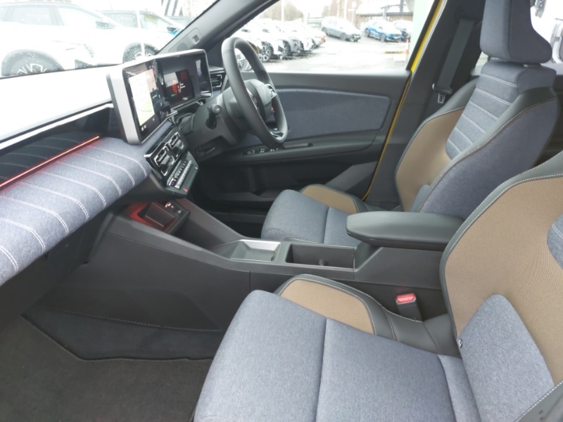 Used Renault 5 2025 for sale - 77897040: Photo 5