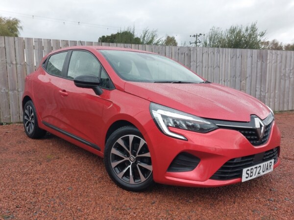 Used Renault Clio 2023 for sale - 76335503: Photo 1