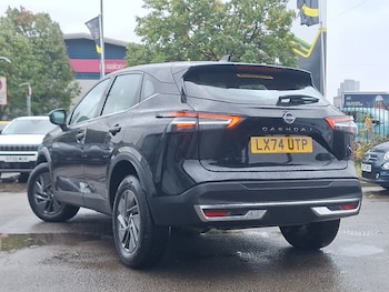 Used Nissan Qashqai 2024 for sale - 76578670: Photo