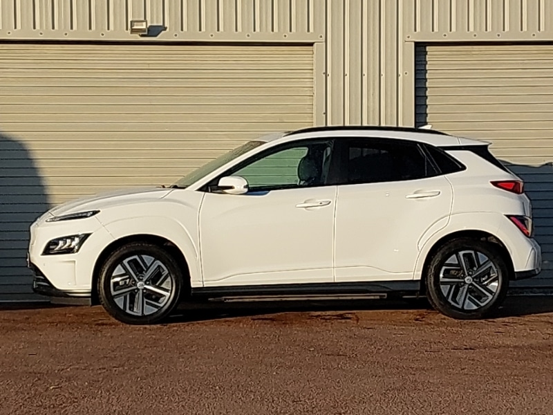 Used Hyundai KONA 2023 for sale - 77907197: Photo 4