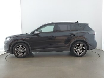 Used Volkswagen Tiguan 2024 for sale - 75882342: Photo