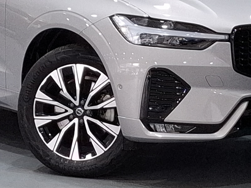 Used Volvo XC60 2024 for sale - 76540596: Photo 9