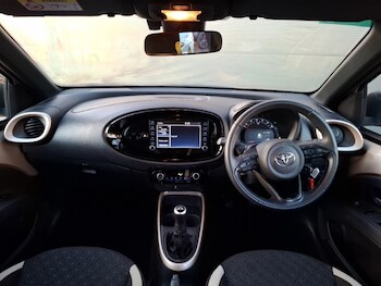 Used Toyota Aygo X 2022 for sale - 77536855: Photo