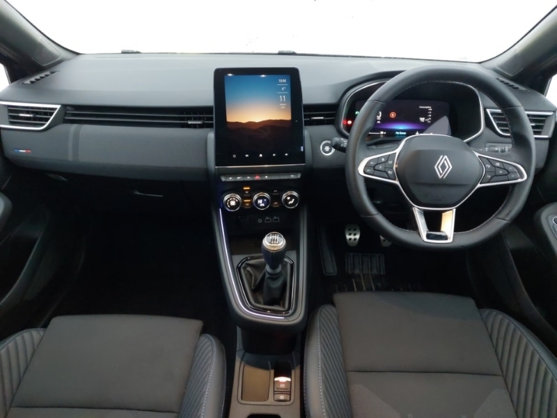 Used Renault Clio 2025 for sale - 77165327: Photo 2