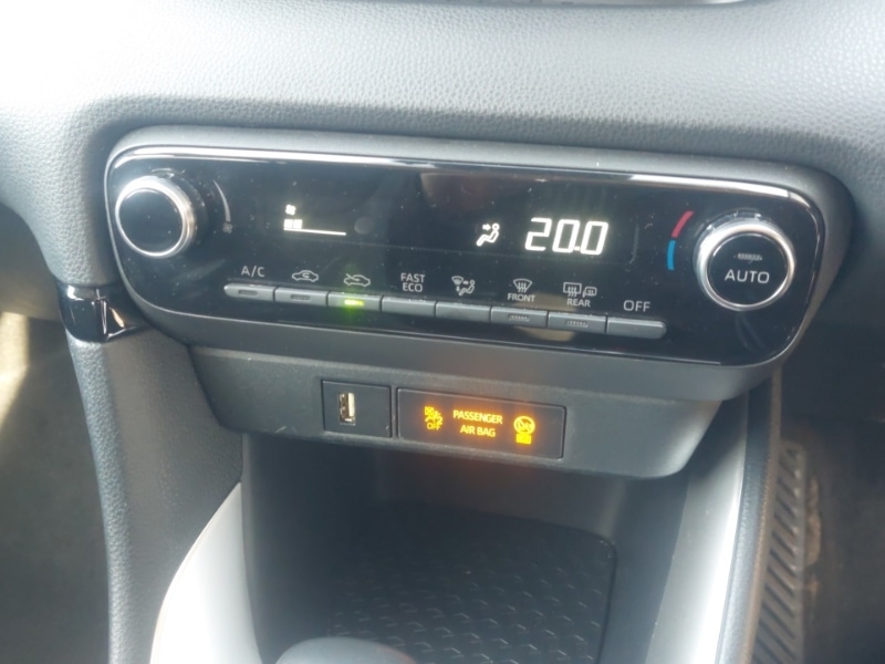 Used Toyota Yaris 2022 for sale - 77987510: Photo 11