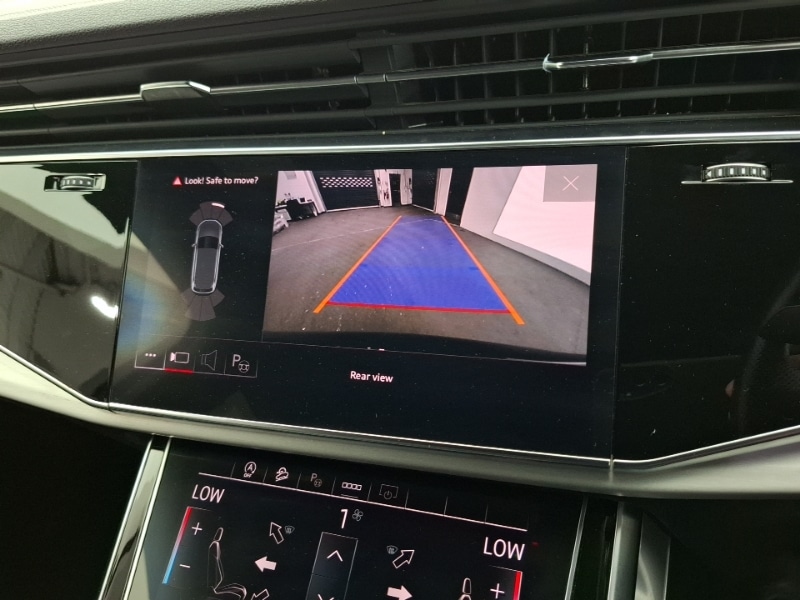 Used Audi Q7 2022 for sale - 77816981: Photo 11