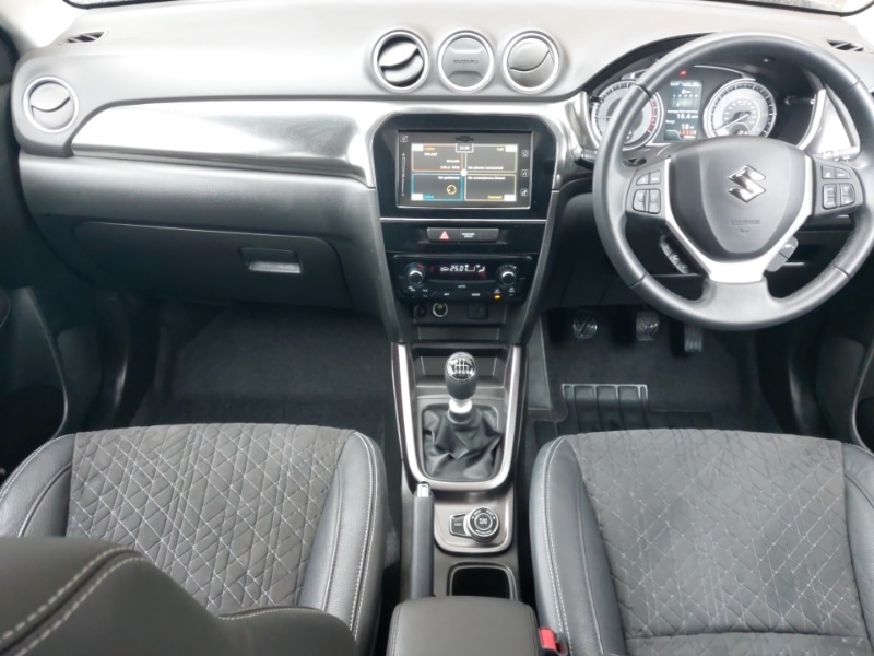 Used Suzuki Vitara 2022 for sale - 77767767: Photo 2