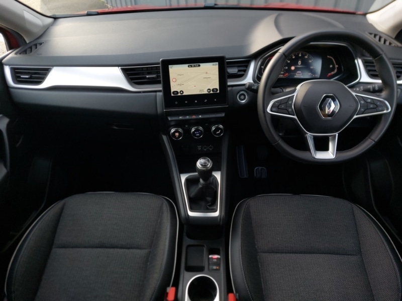 Used Renault Captur 2022 for sale - 76695387: Photo 2