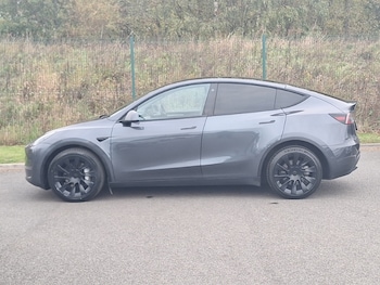 Used Tesla Model Y 2022 for sale - 76365829: Photo