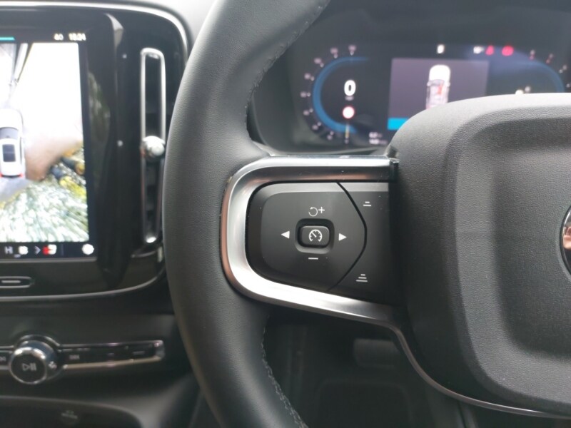 Used Volvo XC40 2024 for sale - 77197049: Photo 12