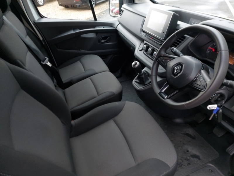 Used Renault Trafic 2024 for sale - 76741893: Photo 2