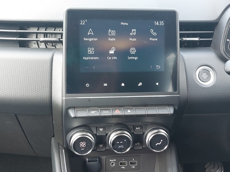 Used Renault Clio 2023 for sale - 76752335: Photo 11