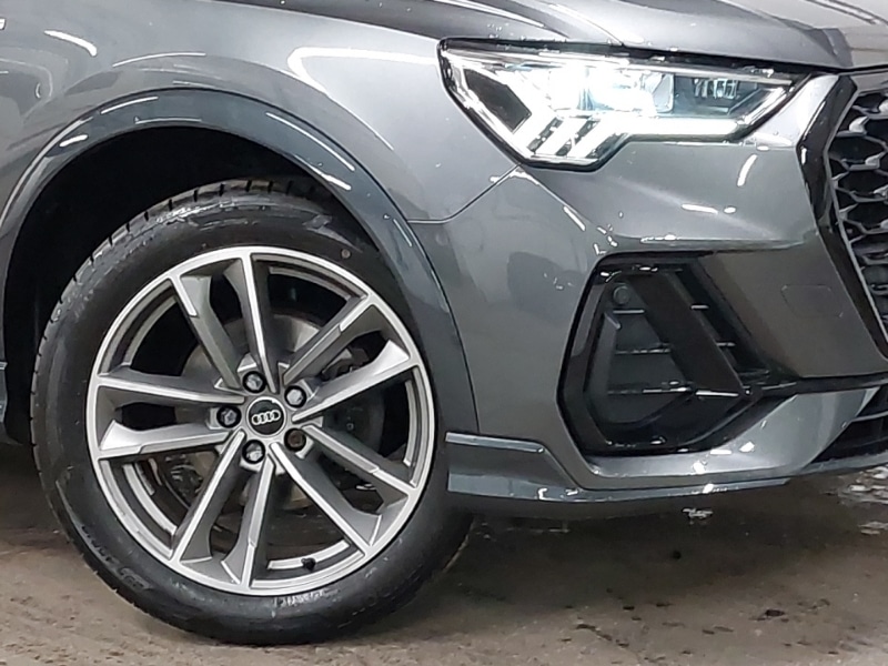 Used Audi Q3 2022 for sale - 77158341: Photo 9